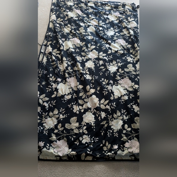 Ralph Lauren Winter Rose Floral Comforter Black Cotton With One Pillowcase KING - Picture 9 of 14